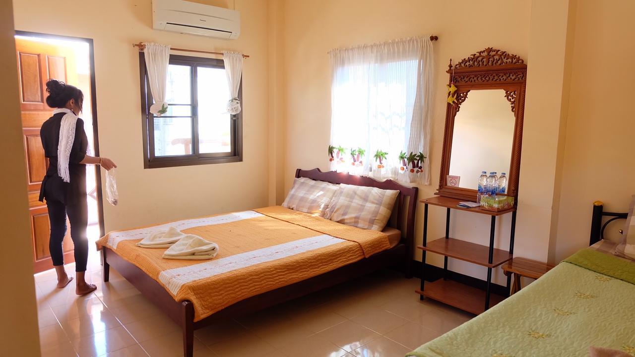 Benya Guest House Phimai Dış mekan fotoğraf